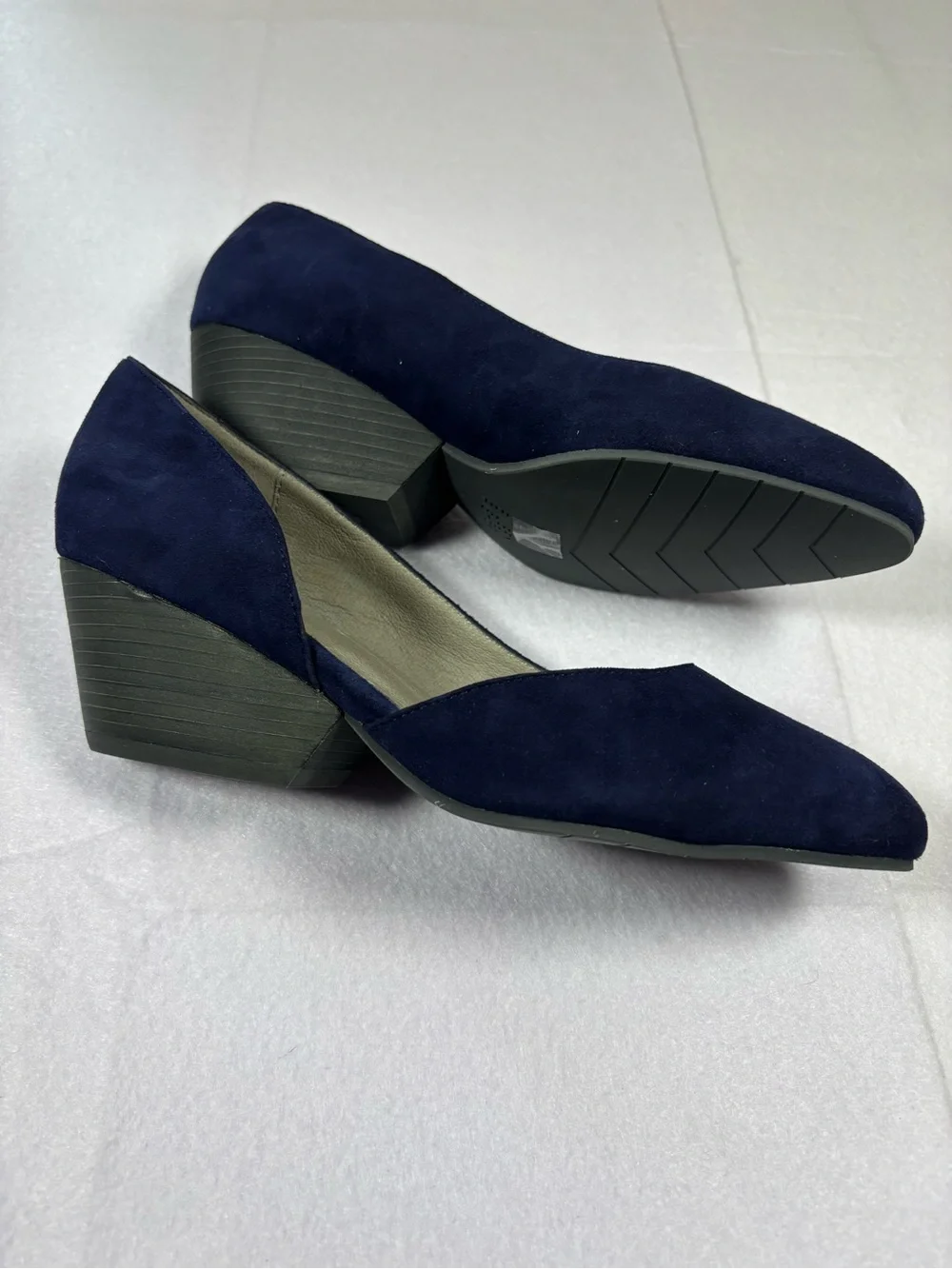 Eileen Fisher Lily Pump Deep Navy Suede Mid Block Heel Pumps